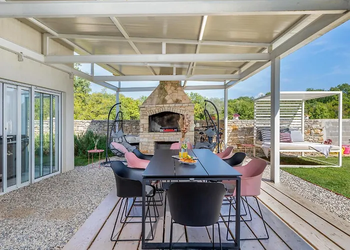 Shimunelka Hébergement de vacances Peroj