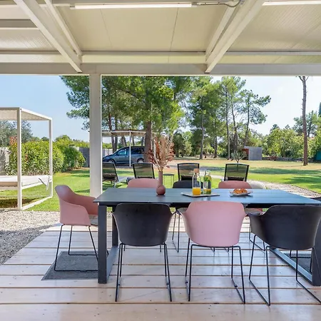 Shimunelka Ferienhaus Peroj