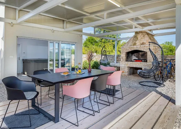 Shimunelka Semesterbostad *